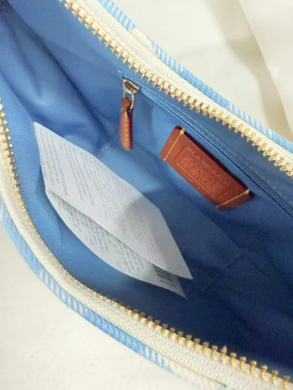 coach Emily Shoulder Bag With Gingham Print And Charm cen07